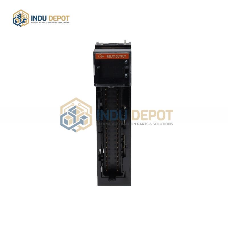 Allen-Bradley 1756-OX8I ControlLogix Digital Contact Output Module - Image 3