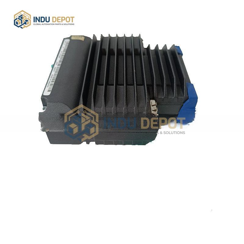 Compact PLC Controller FOXBORO P0970YC with Built-In Display Interface