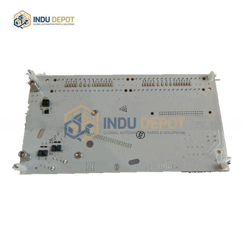 Honeywell CC-PD0D51 Digital Output Module - Image 2