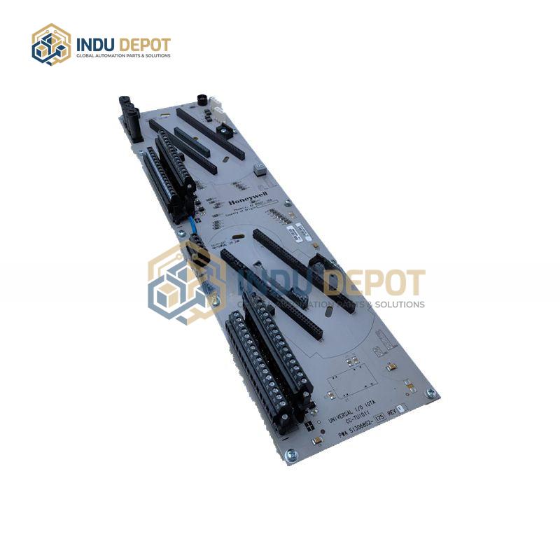 CC-TUIO11 Honeywell Universal Analog Output IOTA Module